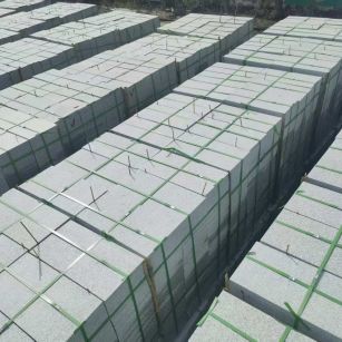 鄂州 芝麻白1.8公分火烧300*600地铺，清仓大甩卖