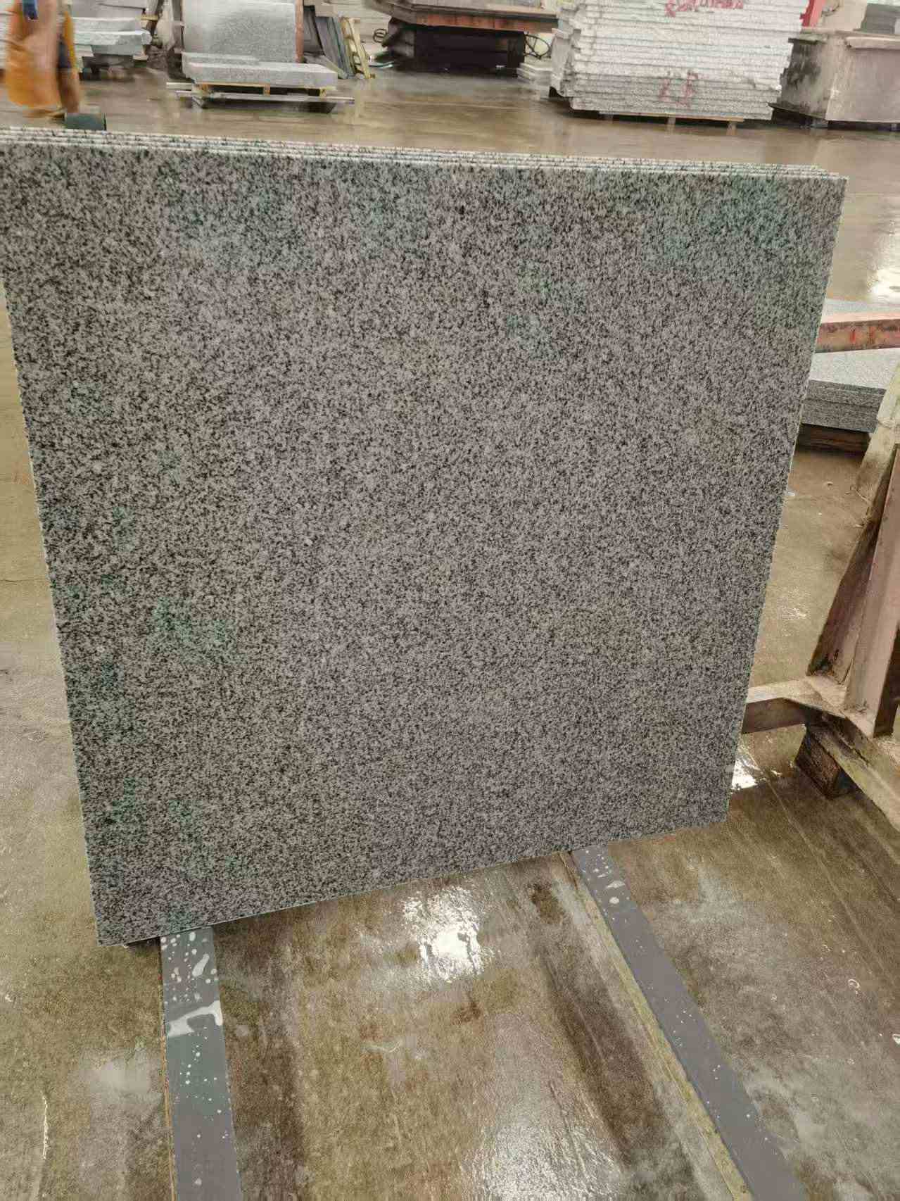 鄂州 芝麻白光面900*900，高地铁标准