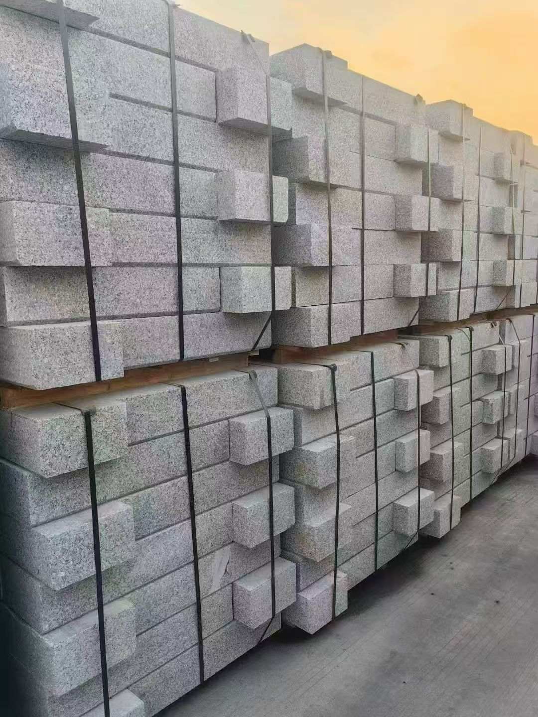 鄂州 芝麻白路沿石