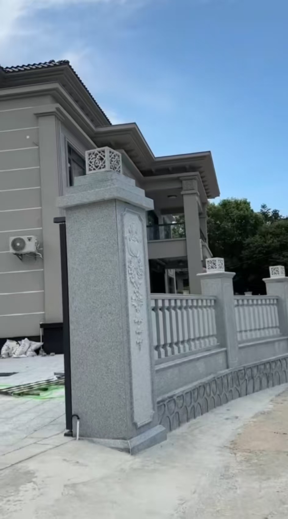 鄂州 芝麻白别墅围墙栏杆，私人订制