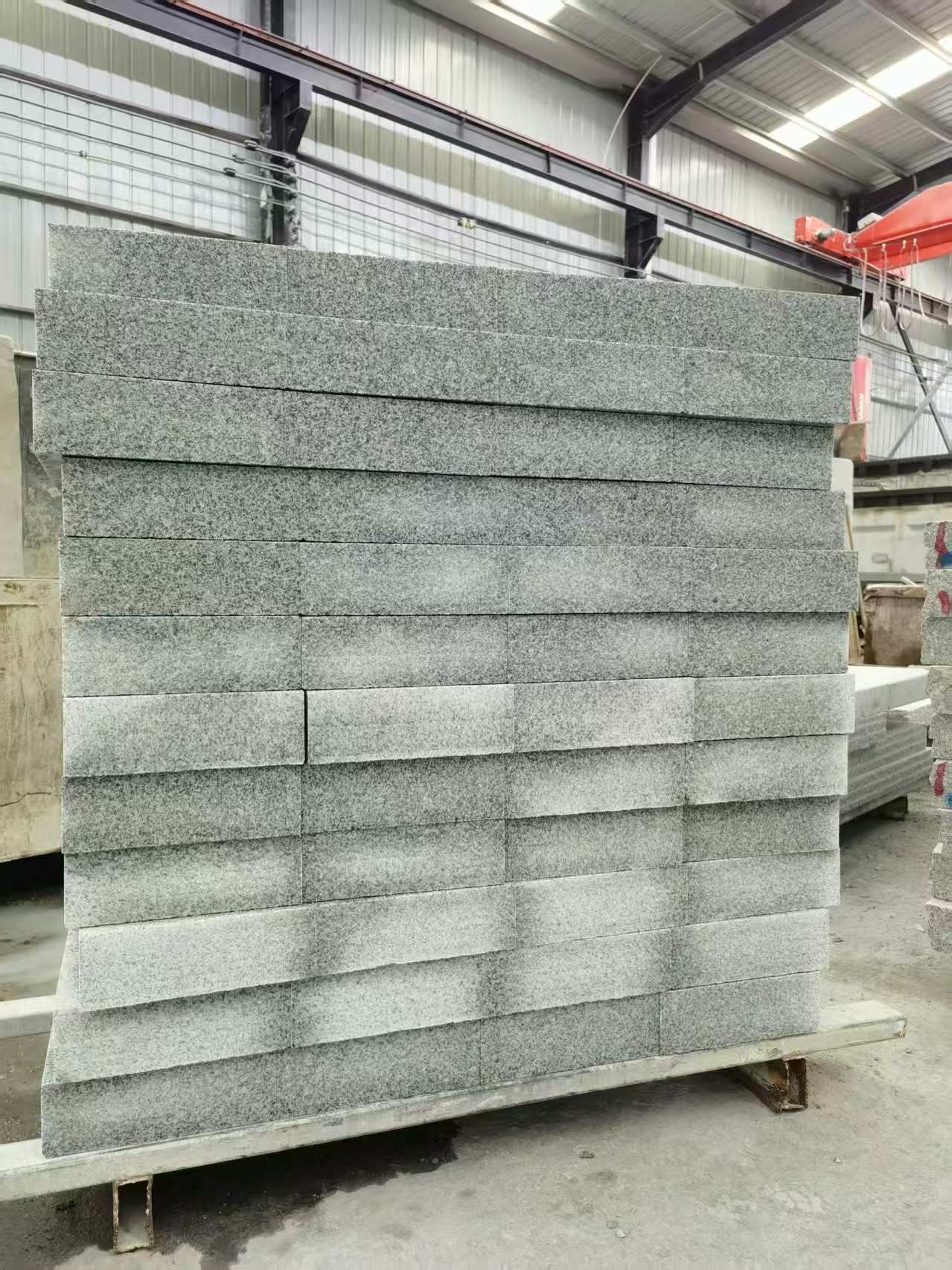 鄂州 芝麻白10公分300*600广场地铺，A料定制，尺寸标准，厚薄均匀