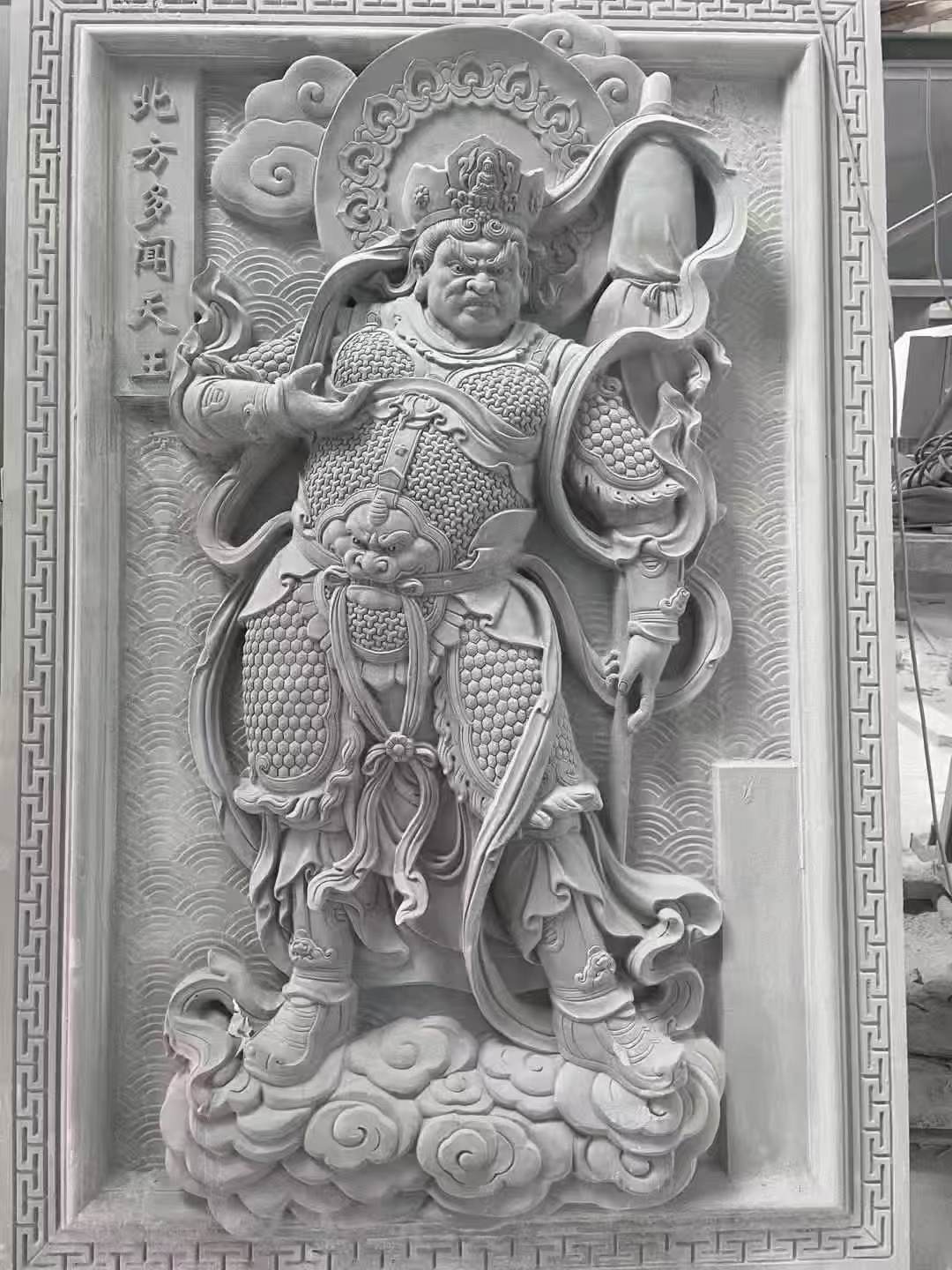 鄂州 芝麻灰花岗岩人物雕刻——多闻天王