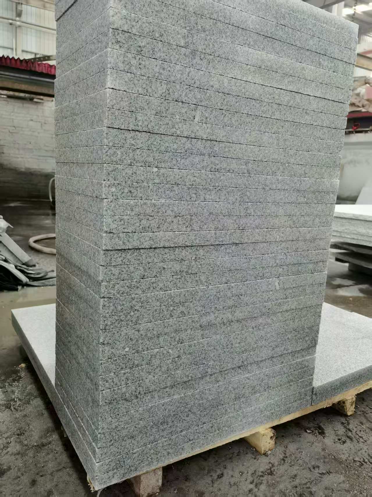 鄂州 花岗岩 地铺成品300*600，尺寸标准、厚薄均匀